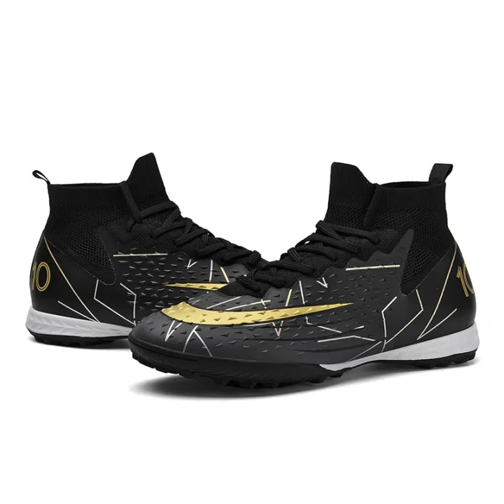 Futsal%20Shoes%20For%20Men%20With%20Grip%20Socks%20-%20Image%205