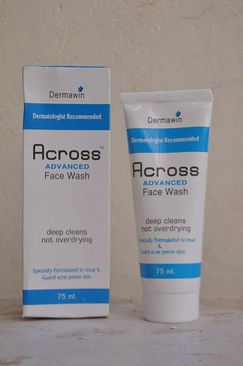 Dermawin%20Across%20Advanced%20Face%20Wash,%2075ml%20-%20Image%202