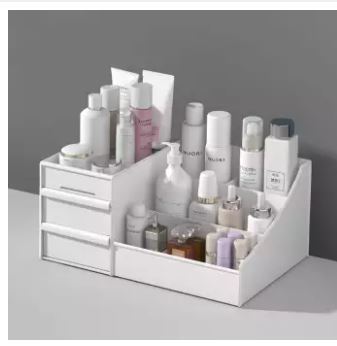 Makeup%20Kit%20Box%20by%20shreena%20store%20-%20Image%204