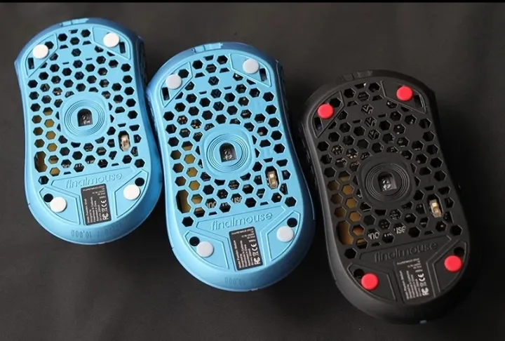 Dot%20Skates%20for%20Gaming%20Mouse%20%E2%80%93%20PTFE%20Superglide%20Mouse%20Skates%20-%20Image%207