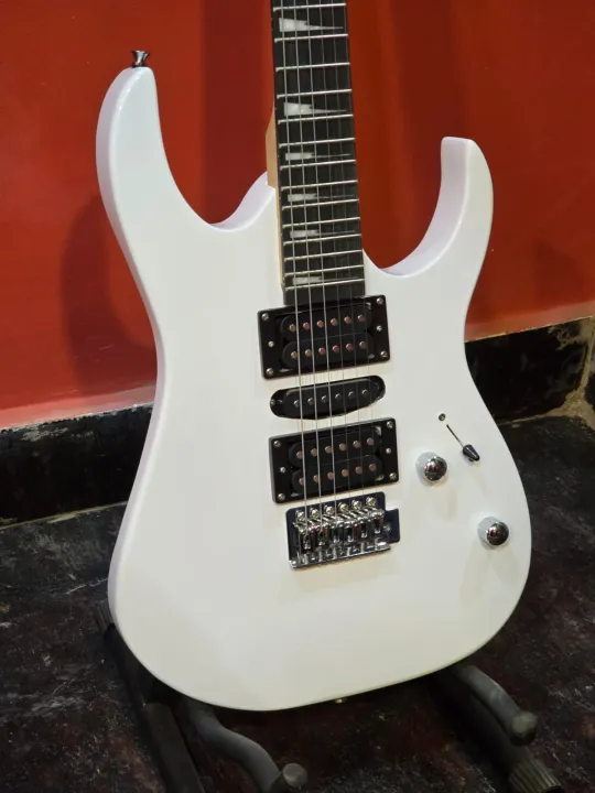 Sqoe%20Electric%20Guitar%20-%20White%20%7C%20Sqoe%2024%20Fret%206%20Strings%20Electric%20Guitar%20%7C%20White%20Gloss%20Finish%20Electric%20Guitar%20-%20Image%206