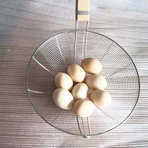 NBC%20Kitchen%20Stainless%20Steel%20Large%20Wire%20Strainer%20with%20Wooden%20Handle%20(28%20Inch)%20-%20Image%205