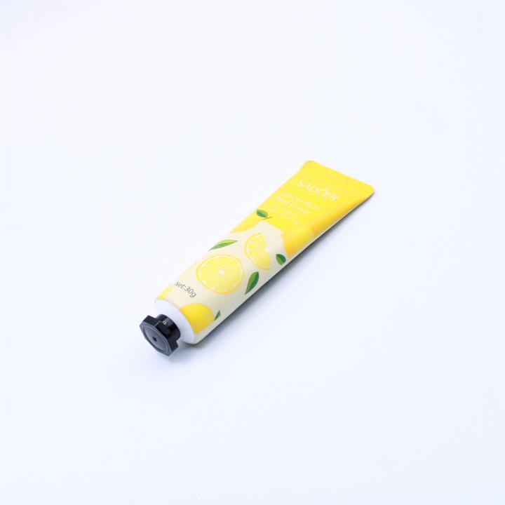 BUY%201%20GET%201%20FREE%20Sadoer%20Lemon%20Hand%20Cream%20For%20Dry%20Hand%2030g%20-%20Image%203