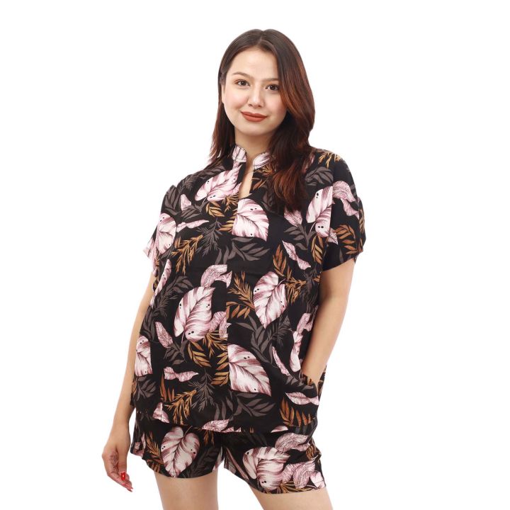 Attire Nepal Black T-Shirt And Half Pant Set For Women (Set-36)