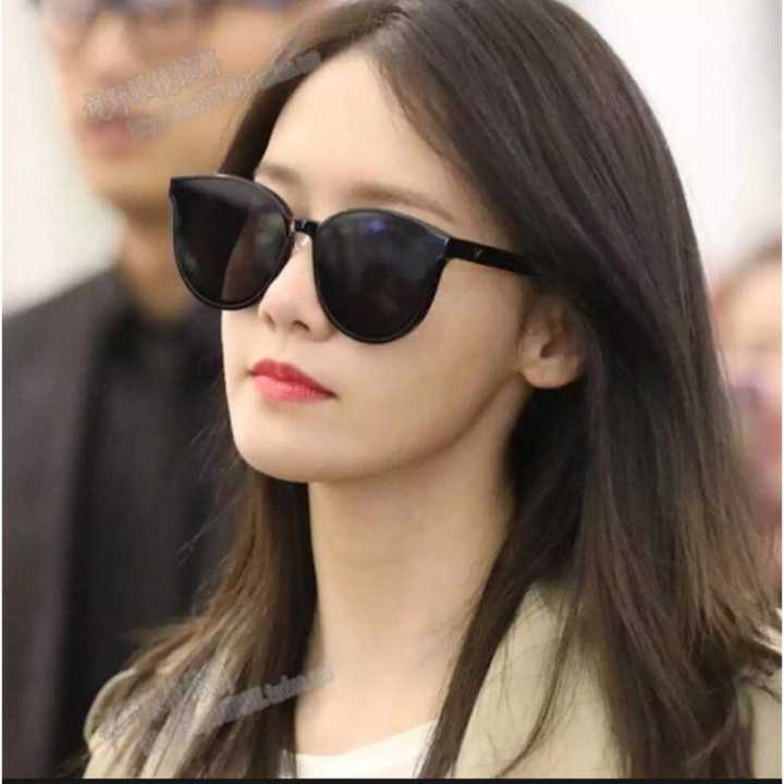 Black%20Frame/Lens%20Korean%20Sunglass%20For%20Women%20%7C%20Women's%20Wear%20%7C%20-%20Image%202