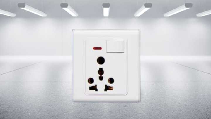 Power%20Socket%20-%20Image%203