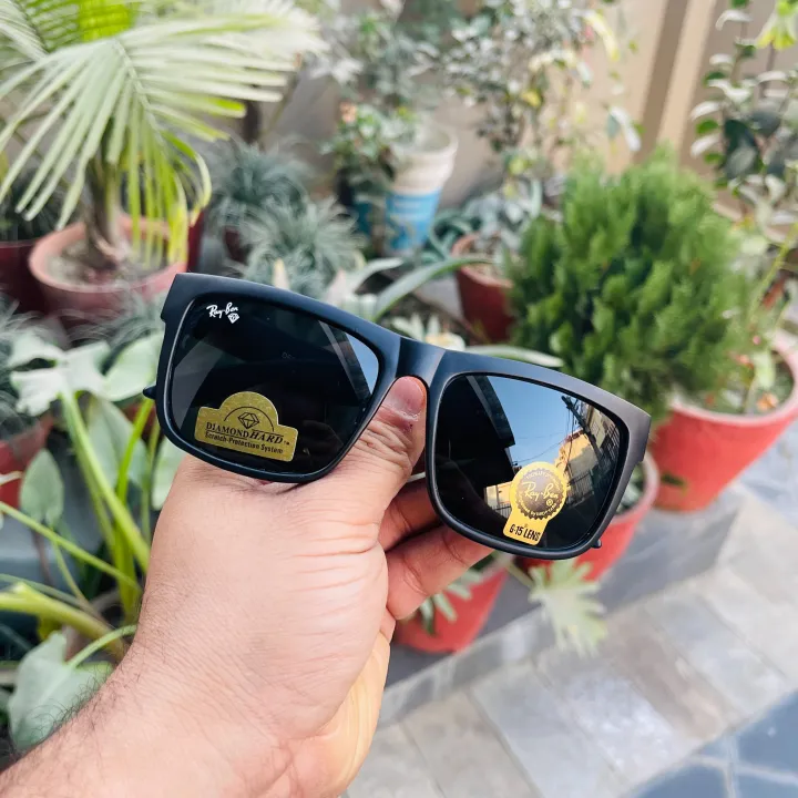 New%20Ray-Ban%20RB4169%20Men%20Square%20Frame%20Sunglasses%20Black%20UV400%20Protection%20with%20Diamond%20Hard%20Scratch-Resistant%20System%20-%20Image%207