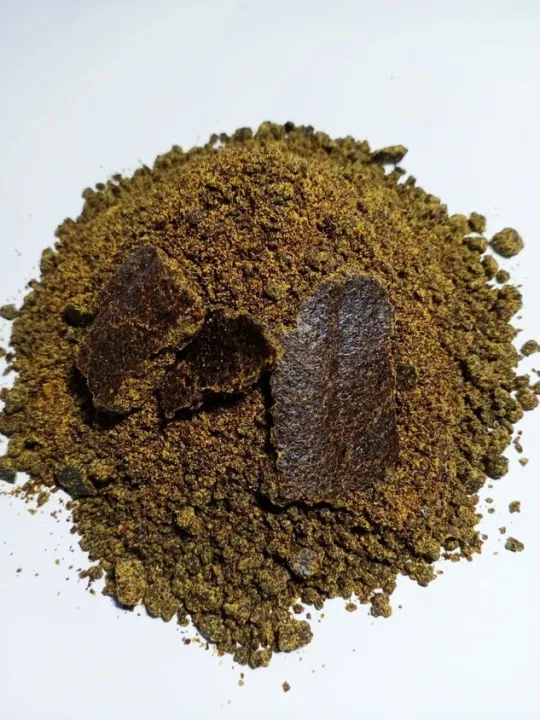Mustard%20Cake(Tori%20ko%20Pina)%201%20KG%20-%20Image%203