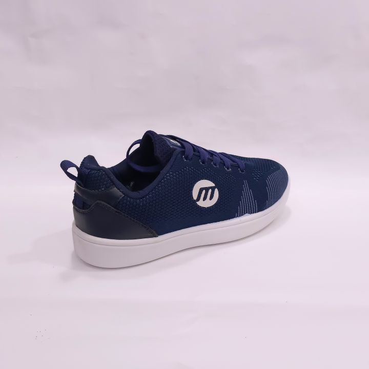 Blue%20and%20White%20Knitted%20Casual%20Magic%20Sneakers%20For%20Men%20-%20Image%205