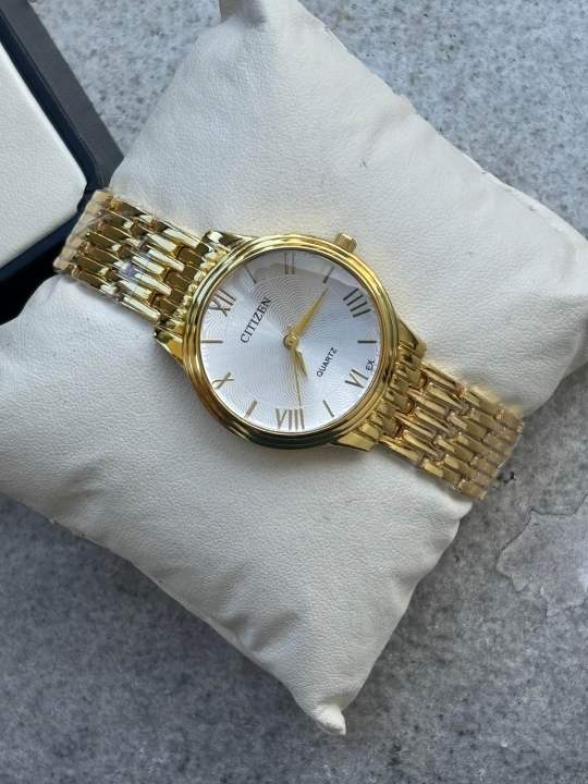 Novix Girls Casual Gold Citizen Watch