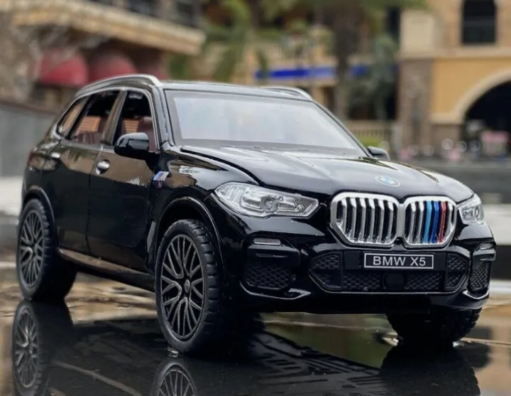 1:28%20BMW%20X5%20SUV%20Simulation%20Diecast%20Metal%20Alloy%20Model%20Car%20Sound%20Light%20Pull%20Back%20Collection%20Toy%20-%20Image%202
