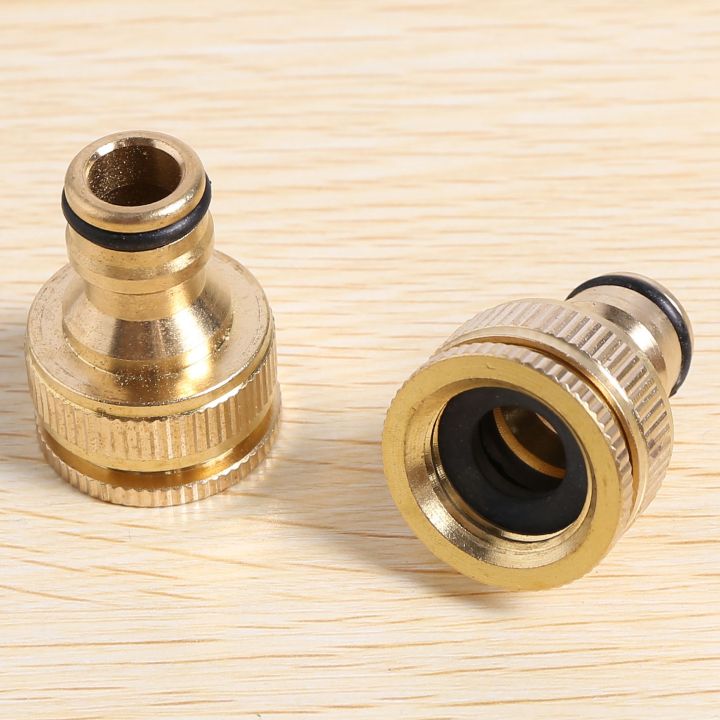 2%20Pack%20Brass%20Garden%20Hose/Hosepipe%20Tap%20Connector%201/2%20Inch%20and%203/4%20Inch%202-in-1%20Female%20Threaded%20Faucet%20Adapter%20-%20Image%204