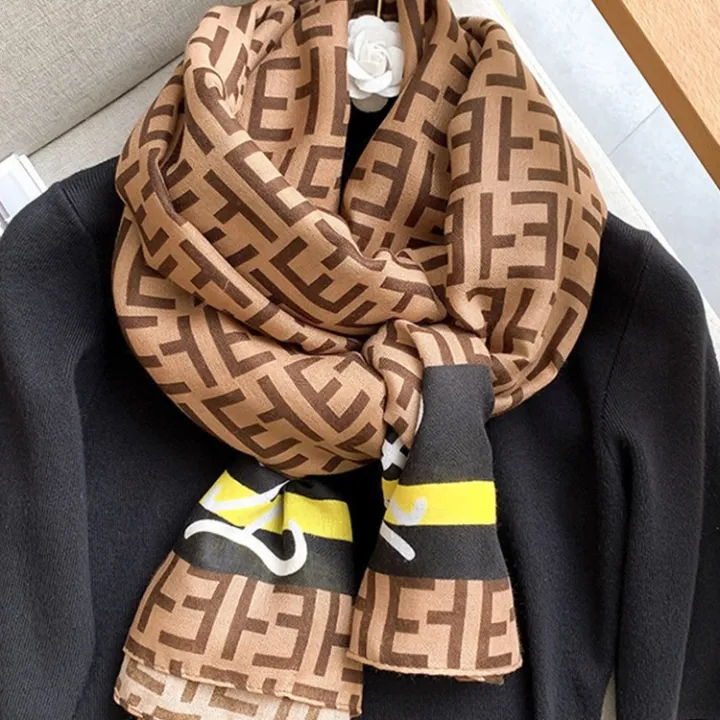 Cotton%20Linen%20Scarf%20Spring%20Autumn%20Fashionable%20Shawl%20Scarf%20New%20Versatile%20Mom%20Printed%20Scarf%20Winter%20Women%20-%20Image%204