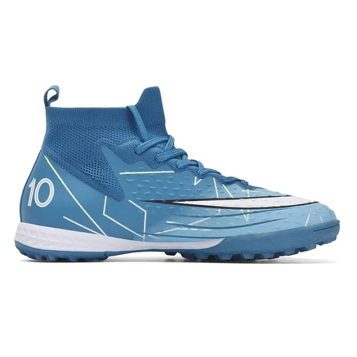 Futsal%20Shoes%20For%20Men%20With%20Grip%20Socks%20-%20Image%204