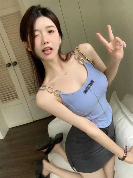 Solid color Women's sleeveless tops slim fit with chest pad summer women's vests Letter Design Chain shoulder strap