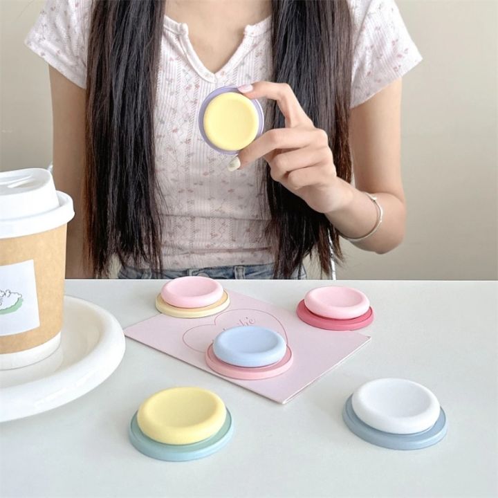 HOCE%20Macaron%20Colorful%20Round%20Silicone%20MagSafe%20Magnetic%20Mobile%20Phone%20Grip%20Tok%20Holder%20For%20iPhone%20Samsung%20Retractable%20Desktop%20Fold%20Phone%20Stand%20-%20Image%205