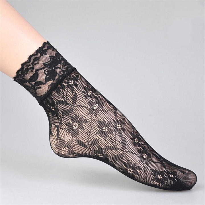 Black%20Lace%20short%20socks%20Comfortable%20Lace%20Ultrathin%20Mesh%20fishnet%20ankle%20socks%20Sheer%20%20Women's%20black%20sheer%20socks%20for%20Party%20Night%20out%20Summer%20fashion%20Casual%20-%20Image%202
