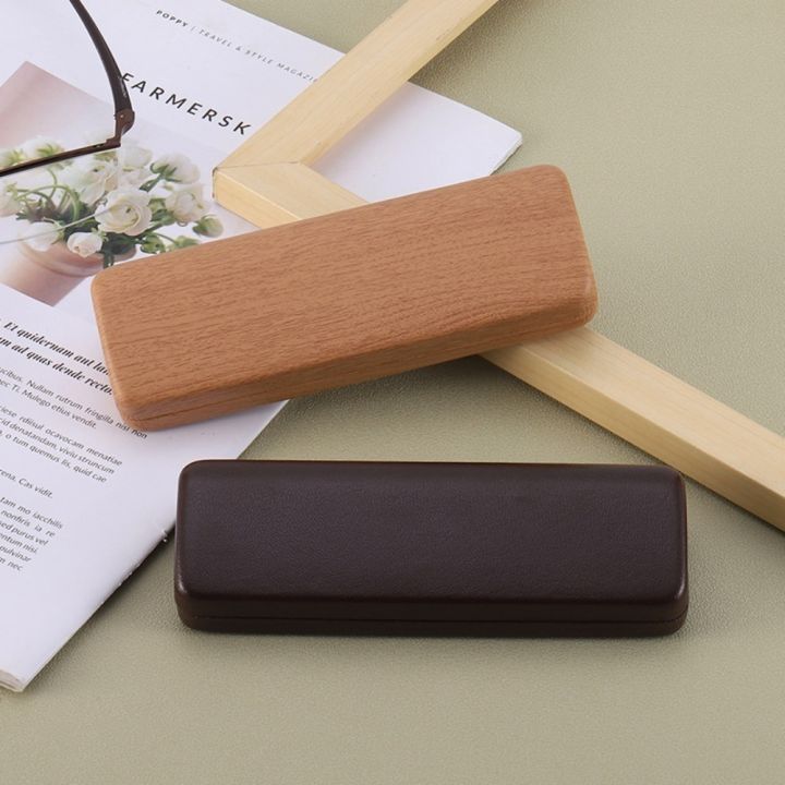 Portable%20Wood%20Grain%20Glasses%20Case%20PU%20Leather%20Glass%20Protection%20Eyewear%20Cases%20Hard%20Shell%20Eyeglass%20Box%20Men%20-%20Image%205