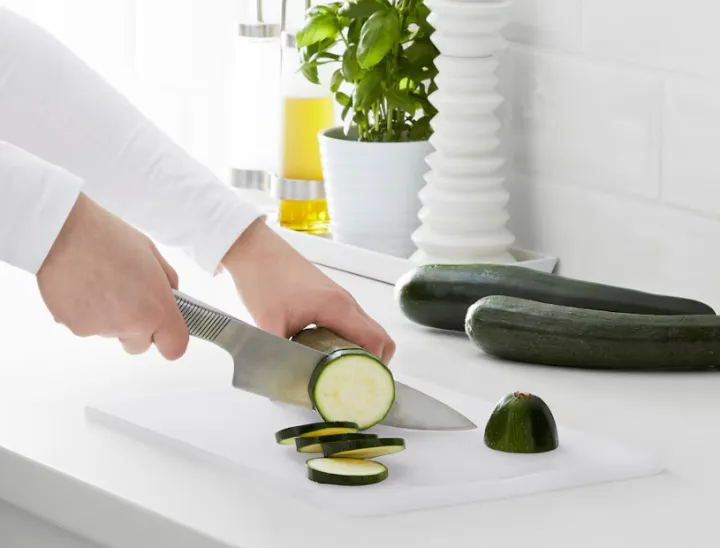 White%20Plastic%20Cutting%20Board%20-%20Image%203