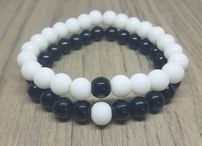 Karkimurphy%20Round%20Beads%20Best%20Friends%20Bracelets%20-%202%20Piece%20-%20Couple%20Bracelets%20%7C%20Fashionable%20Round%20Beads%20Bracelets%20-%20Image%207