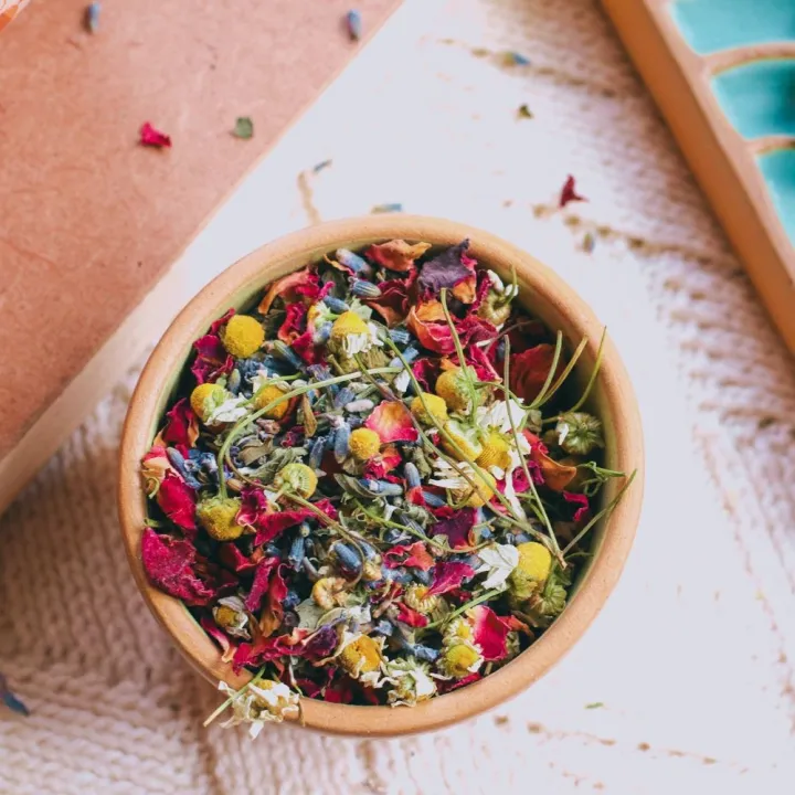 Sleep%20Tea%20/%20Stress%20Tea%20of%2040%20grams%20:%20Tea%20for%20Anxiety%20/%20Insomnia%20by%20Tea%20Amo%20Nepal;%20Chamomile%20Rose%20Lavender%20Lemon%20Balm%20Tea%20-%20Image%207