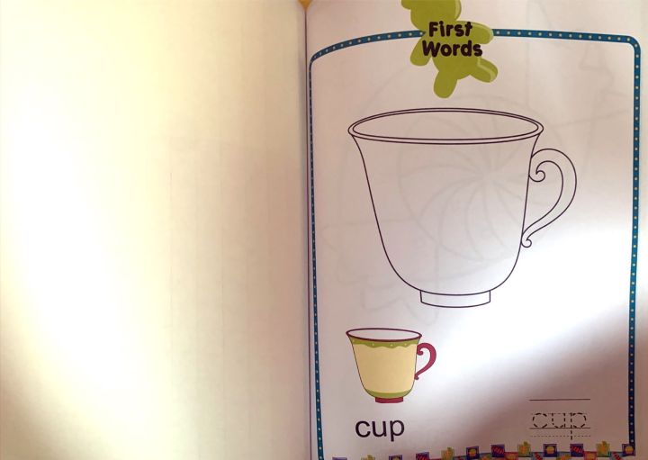 Two%20Disney%204%20In%201%20Fun%20Mickey%20Books%20for%20Children%20(%20Fun%20With%20Friends%20/%20Food%20Fiesta%20:%20Mystic%20Pencil/%20Copy%20Colour/%20Activities/%20Mosaic%20Stickers%20/%20Dot%20to%20Dot%20)%20-%20Image%206