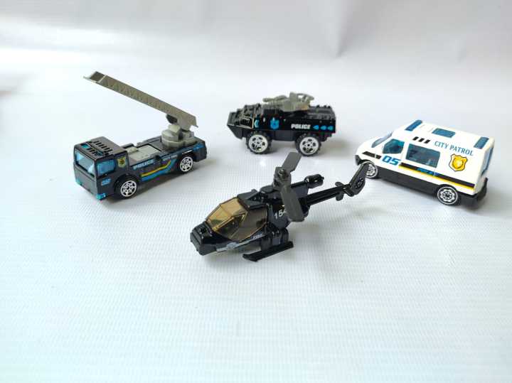 Metal%20Cars%20Toy%20Set%20Metal%20Wheels%20Model%20Cars%20Toys%20-%20Image%207