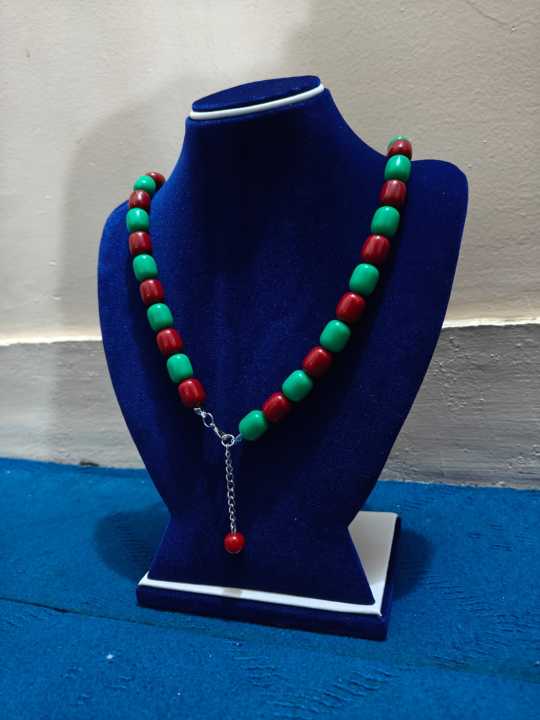 Hand%20Made%20Traditional%20Piru%20Mala%20(Necklace)%20for%20Women%20by%20Treasure%20Box%20Nepal%20-%20Image%207