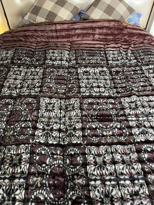 Luxurious%20Fur%20King%20Size%20Quilt%20For%20Minus%20Degrees%20-%20Image%207