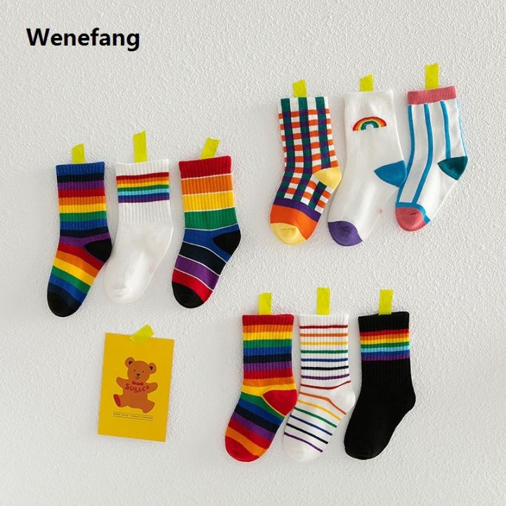 Wenefang%203%20Pairs/Pack%20Autumn%20Winter%20New%20Children's%20Socks%20Boys%20And%20Girls%20Rainbow%20Hot%20Selling%20Striped%20In%20Tube%20Tide%20Socks%20Baby%20Kids%20Cotton%20Sport%20Socks%20-%20Image%204