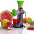 Manual Hand Press Fruit and Vegetable Juicer (multicolor). 
