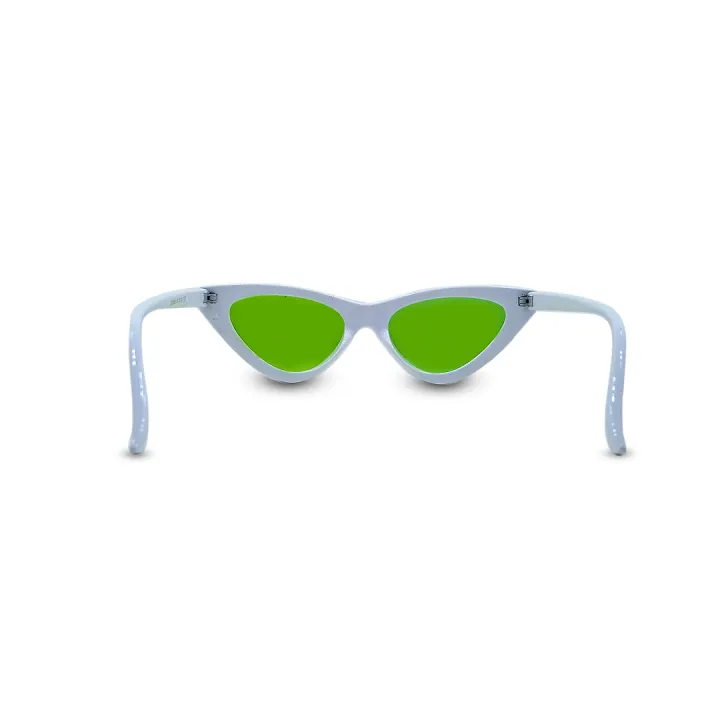 Trendy%20Green%20Cat%20Eye%20Sunglasses%20For%20Women%20-%20Image%204