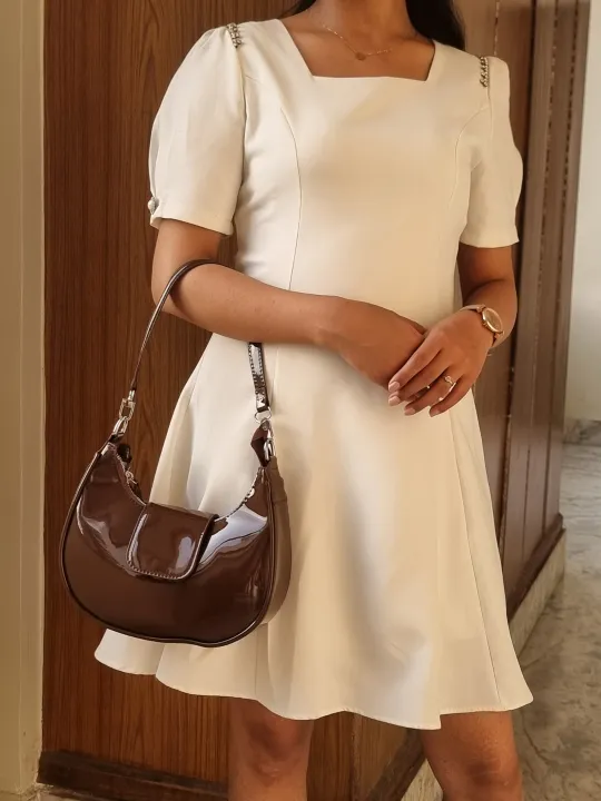 Ampersand%20Women%E2%80%99s%20Glossy%20PU%20Leather%20Saddle%20Bag%20with%20Dual%20Straps%20&%20Zipper%20Closure%20%E2%80%93%20Style%207702%20bag%20for%20women%20-%20Image%206