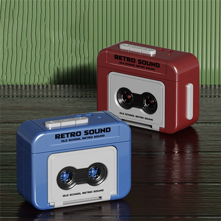 Mini%20Retro%20Recorder%20Keychain%20Can%20Record%20and%20Fun%20Music%20Box%20Pendant%20Personalized%20Couple%20Gift%20for%20Girlfriend%20Blue%20-%20Image%203