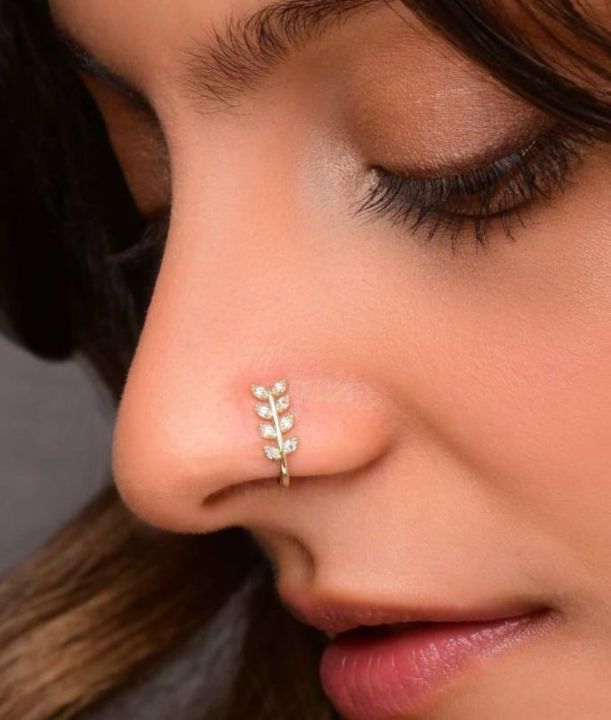 Crystal%20Leaf%20Nose%20Ring%20Gold%20Cz%20Leaf%20Nose%20Cuff%20Olive%20Leaf%20Cz%20Septum%20Nose%20Rings%20U%20Shaped%20Clip%20On%20Nose%20Stud%20Rhinestone%20Leaf%20Hoop%20Nose%20Piercing%20Jewelry%20for%20Women%201Pcs%20-%20Image%203
