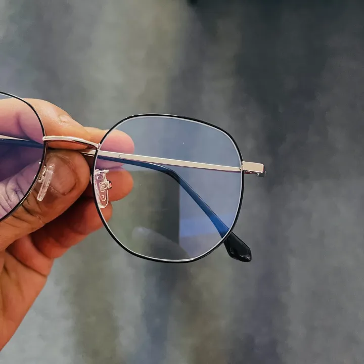 Elegant%20Classic%20Black%20Full%20Rim%20Metal%20Frame%20Computer%20Glasses%20with%20Blue%20Lens%20for%20Unisex%20-%20Image%203