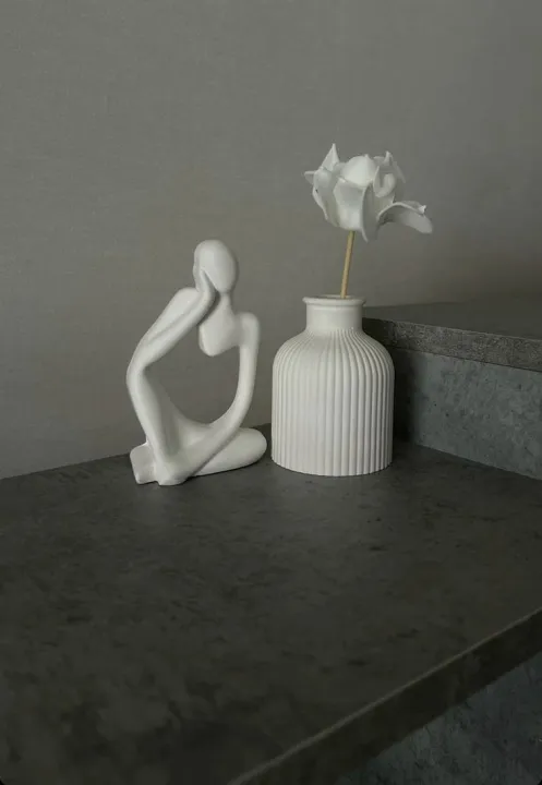 Vase%20and%20Figurine%20Set%20(Flowers%20not%20included)%20-%20Image%202