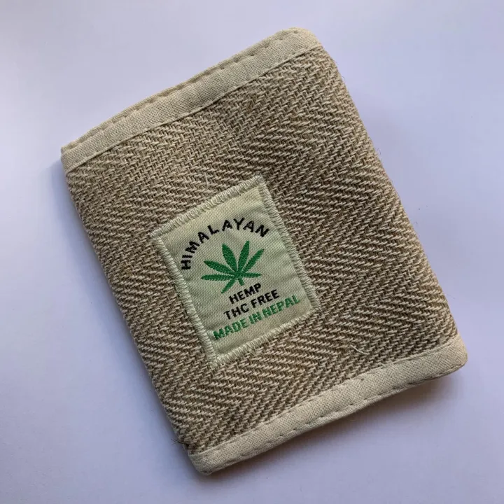 Hemp%20Wallet%20for%20Men%20-%20Image%202