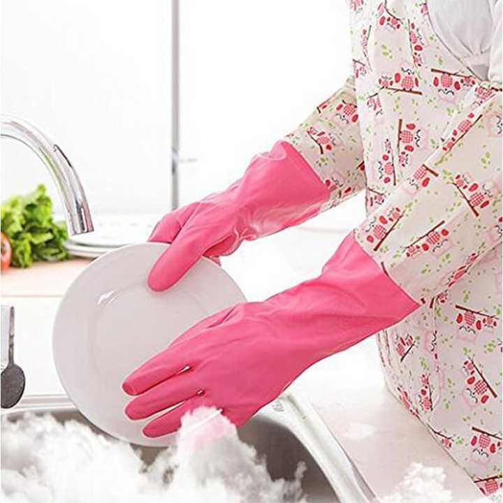 itchen and gardening hand gloves takes care of your hands while doing daily household chores. These PVC latex gloves with long sleeves and elastic bands protect not just your hands but also your wrists and forearms from water. These are ideal cleaning glo