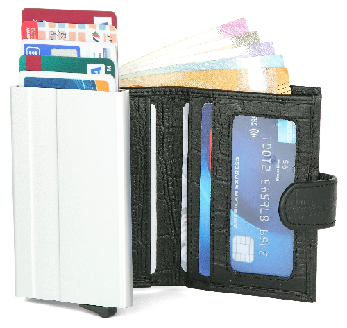 WildHorn%20Nepal%20RFID%20Protected%20100%25%20Genuine%20Leather%20Unisex%20Cardholder%20(CRD%20001%20Black%20Croco)%20-%20Image%205