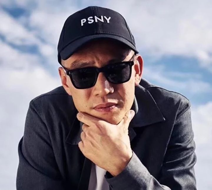 Korean%20Trendy%20Classice%20Unique%20Design%20Black%20Rimless%20Square%20Sunglasses%20For%20Men%20-%20Image%204