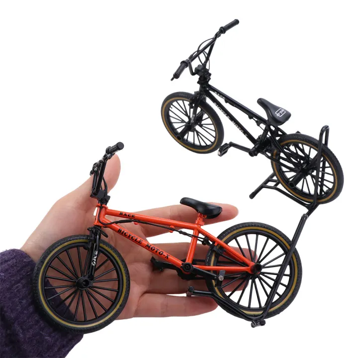 Birthday%20Gift%20Parking%20Rack%20Bicycle%20Model%20Toy%20Stunt%20Bike%20Diecast%20Finger%20Mini%20Bike%20Alloy%20Metal%20:8%20Scale%20Simulation%20Bike%20Home%20Decor%20-%20Image%205