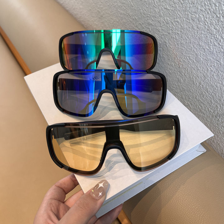 Hiking%20and%20ski%20goggles,%20new%20UV-resistant%20fashion%20sunscreen%20outdoor%20cycling%20goggles,%20fashionable%20colorful%20sunglasses%20-%20Image%202