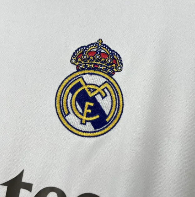 Real%20Madrid%20Away%20Shirt%202025-26-Long%20Sleeve%20Set%20Jerseys%20-%20Image%205