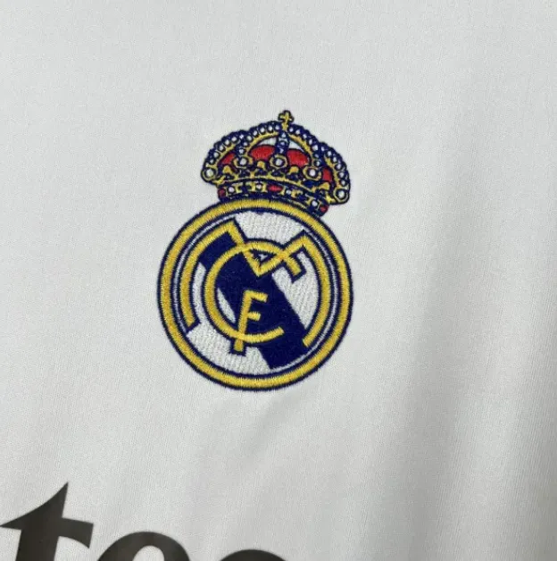 Real%20Madrid%20Away%202024-25-Long%20Sleeve%20Set%20Jerseys%20-%20Image%206