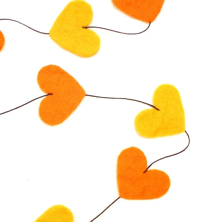 Heart%20Design%20Wall%20Hanging%20Decor%20:%20Set%20Of%206%20-%20Image%203