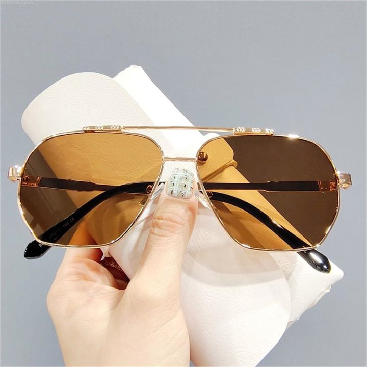 Withoutyou%20Fashion%20Accessories%20Women's%20Gear%20Cycling%20Glasses%20Protective%20Eyewear%20Brand%20Designer%20Sheet%20Polarizers%20Reflective%20Sunglasses%20Portable%20Vintage%20FitComfort%20Coated%20Frames%20Oversized%20Sunglasses%20Luxury%20Fashion%20Driving%20Glasses%20Men's%20Sun%20Protection%20-%20Image%204