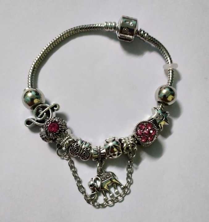 Bracelet%20With%20Multiple%20Charms%20Bracelet%20For%20Women%2019cm%20-%20Image%204