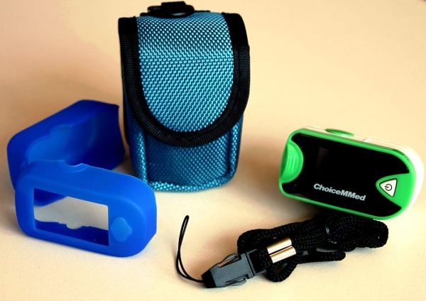 ChoiceMed%20MD300%20C26%20Colour%20Screen%20Fingertip%20Pulse%20Oximeter%20-%20Image%203