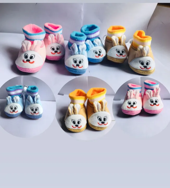 1%20Pair%20New%20Born%20Baby%20Shoes%20for%20Boys%20and%20Girls%20-%20Image%203